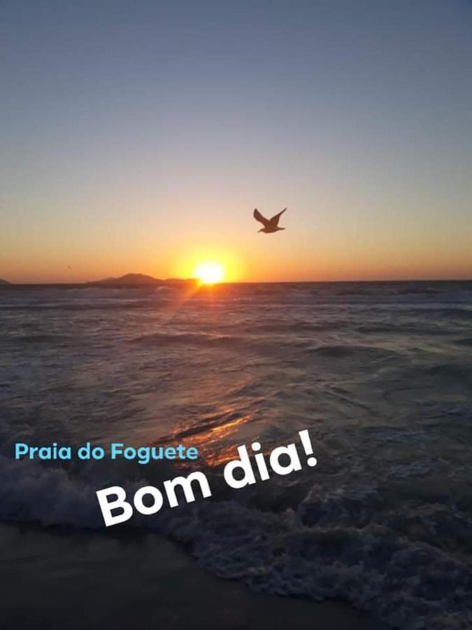 Quartos Do Foguete Cabo Frio